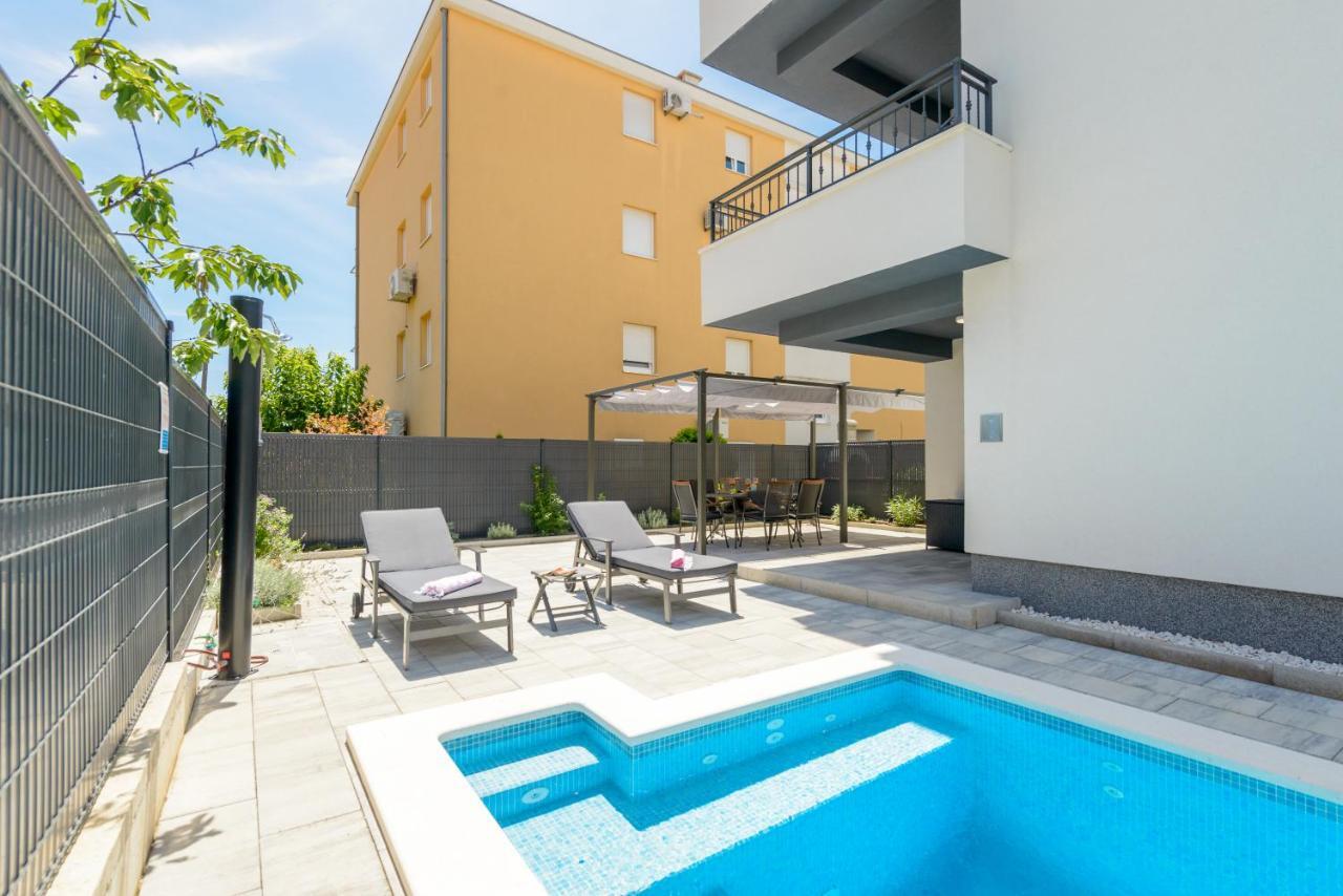 New, Private Heated Swimming Pool, Free Parking, Trogir Centar Exterior foto